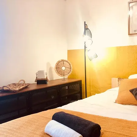 Casa Soleya - Arenes De - Au Coeur De La Cite Romaine نيم